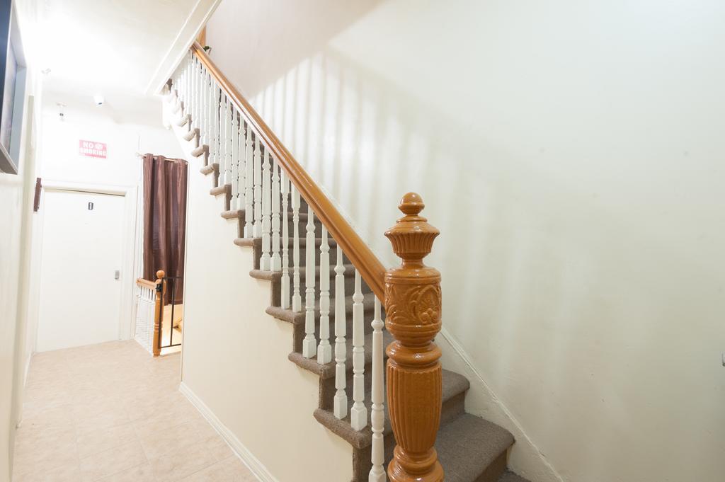 Studio And 1 Bedroom Apartments - Bronx นิวยอร์ก ภายนอก รูปภาพ