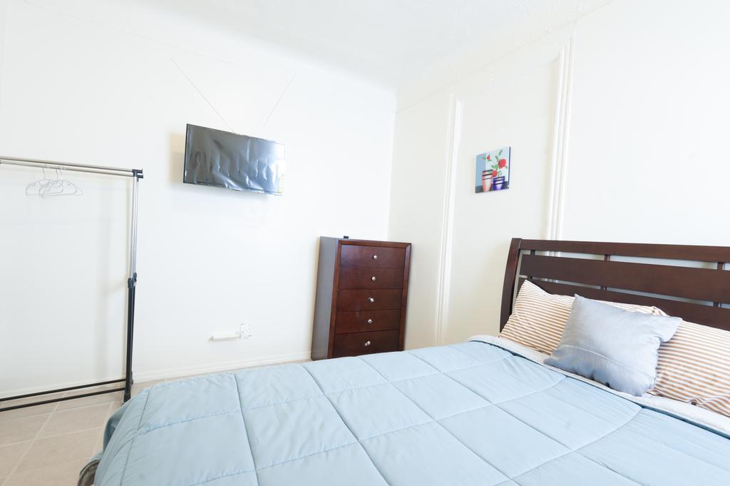 Studio And 1 Bedroom Apartments - Bronx นิวยอร์ก ภายนอก รูปภาพ
