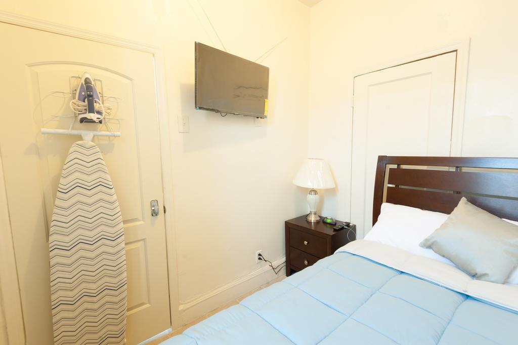 Studio And 1 Bedroom Apartments - Bronx นิวยอร์ก ภายนอก รูปภาพ